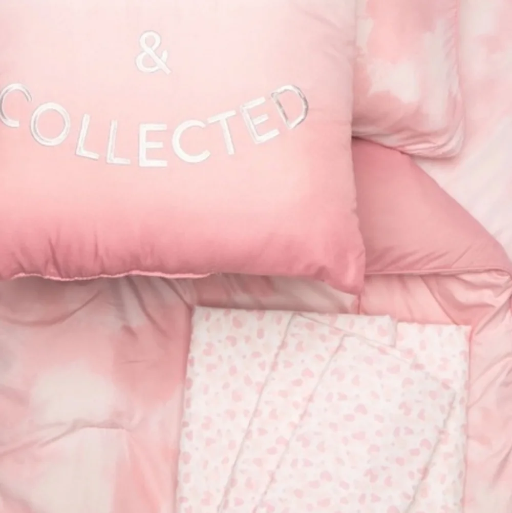 BCBG 8-PIECE BED IN A BAG SET, Queen, Calm & Collected,Pink,Retail $195.00 USD